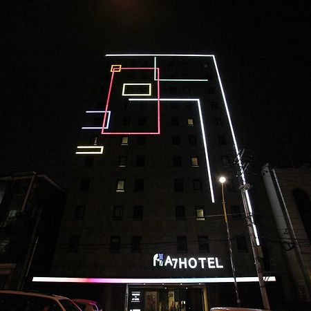 A7 Hotel Suwon Exterior foto